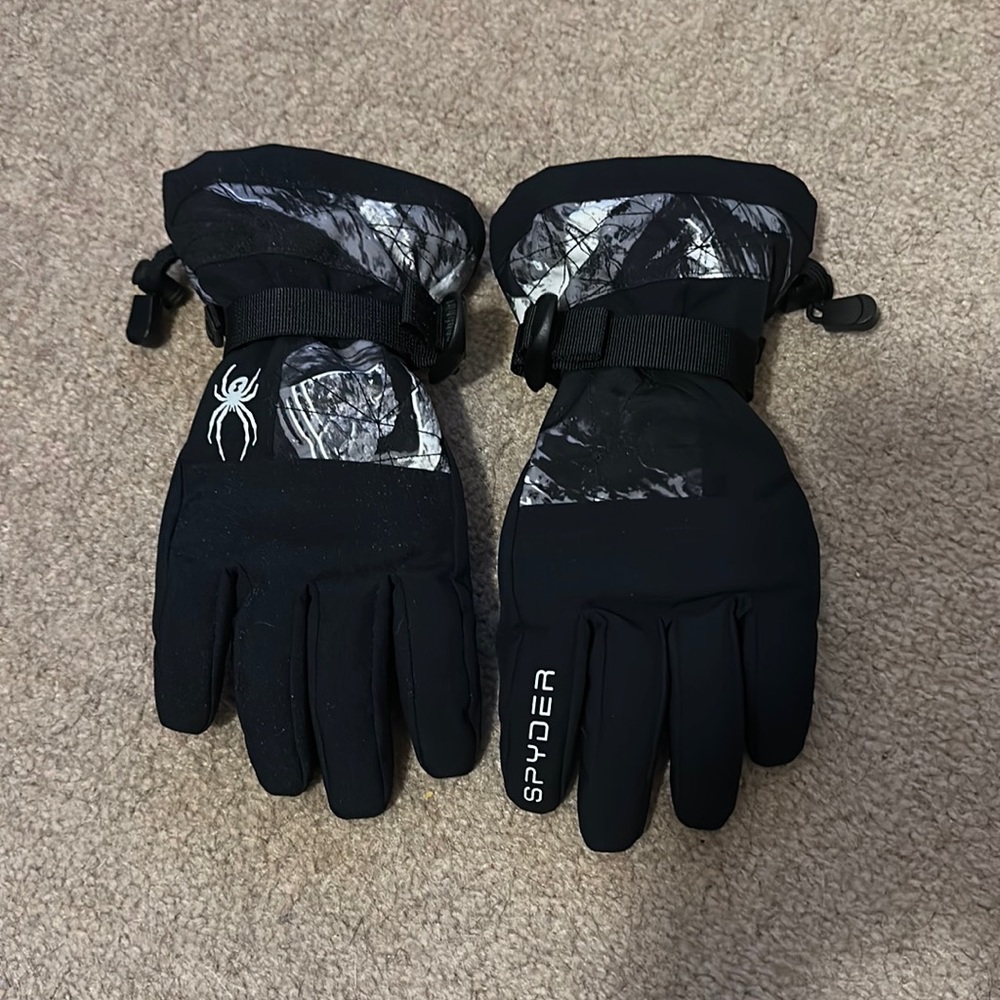 Boys ski gloves